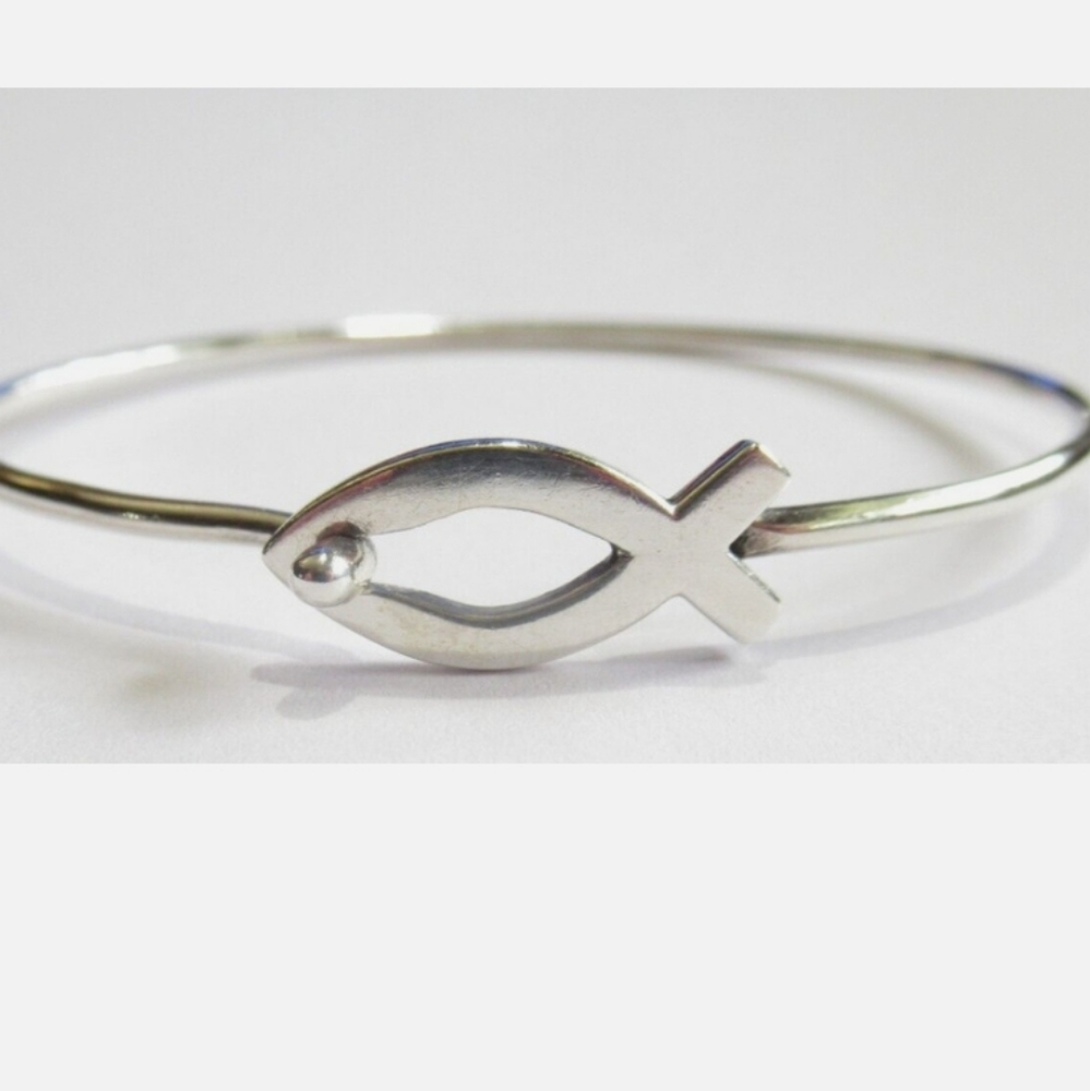 Retired James Avery Sterling Silver Ichthus Hook On Bracelet